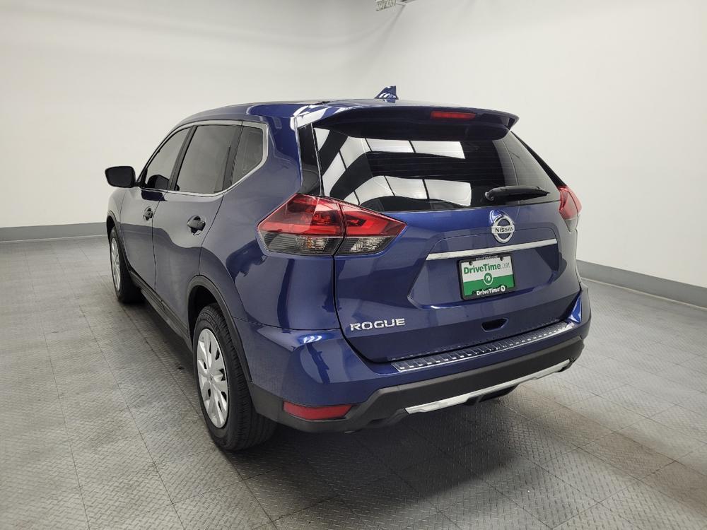 used 2019 Nissan Rogue car, priced at $14,195
