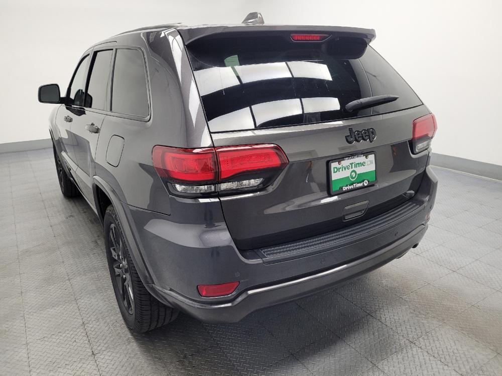 used 2021 Jeep Grand Cherokee car, priced at $24,595