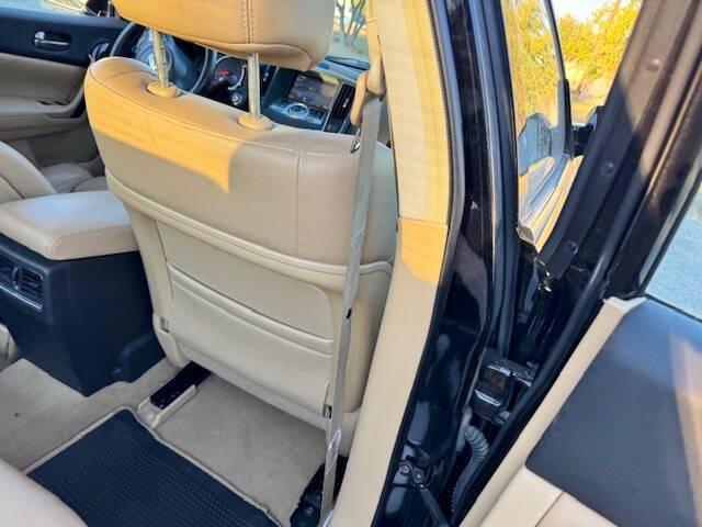 used 2009 Nissan Maxima car, priced at $5,999