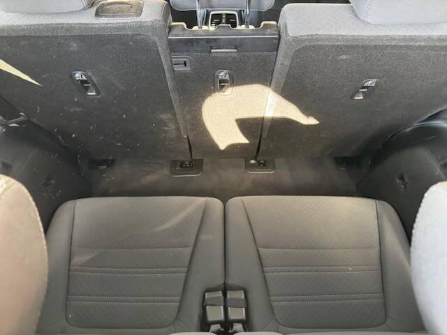 used 2019 Kia Sorento car, priced at $8,999