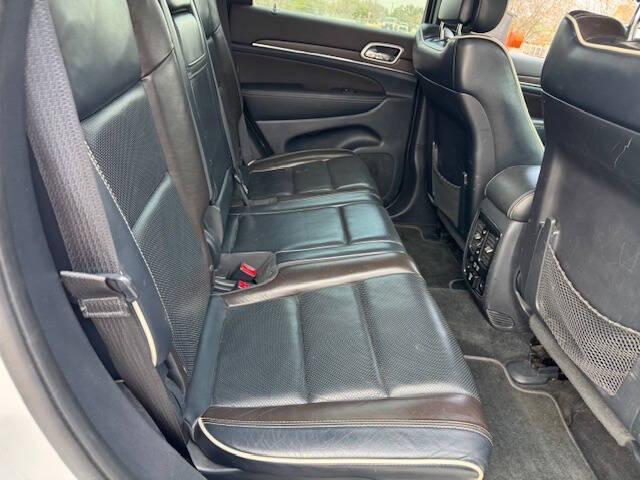 used 2015 Jeep Grand Cherokee car, priced at $8,999