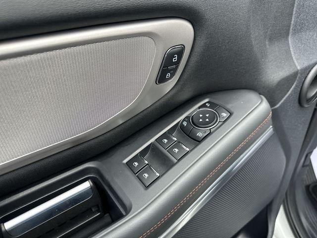 used 2025 Ford Expedition car, priced at $57,035