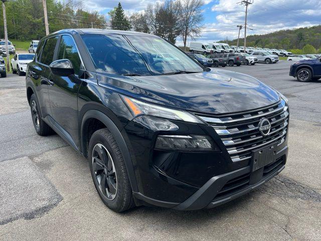 used 2025 Nissan Rogue car, priced at $22,149