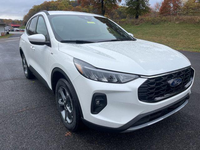 new 2026 Ford Escape car, priced at $32,559