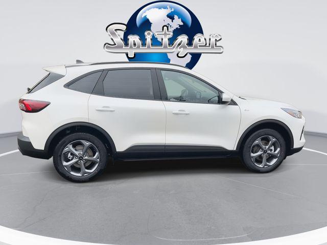 new 2026 Ford Escape car, priced at $32,559