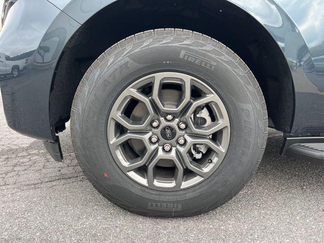 new 2025 Ford Expedition Max car, priced at $68,738