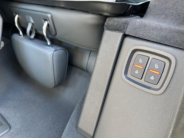 new 2026 Audi SQ7 car, priced at $103,115