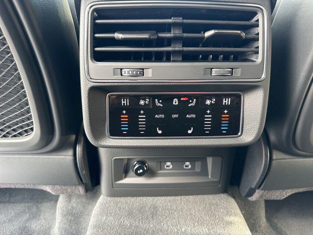 new 2025 Audi RS Q8 car, priced at $143,088