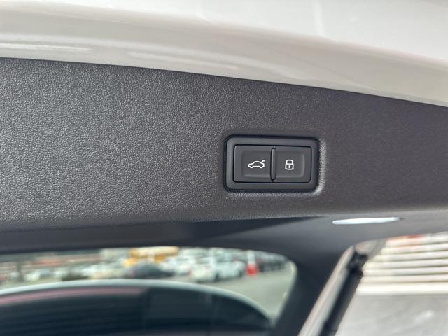 new 2025 Audi Q5 car, priced at $58,934