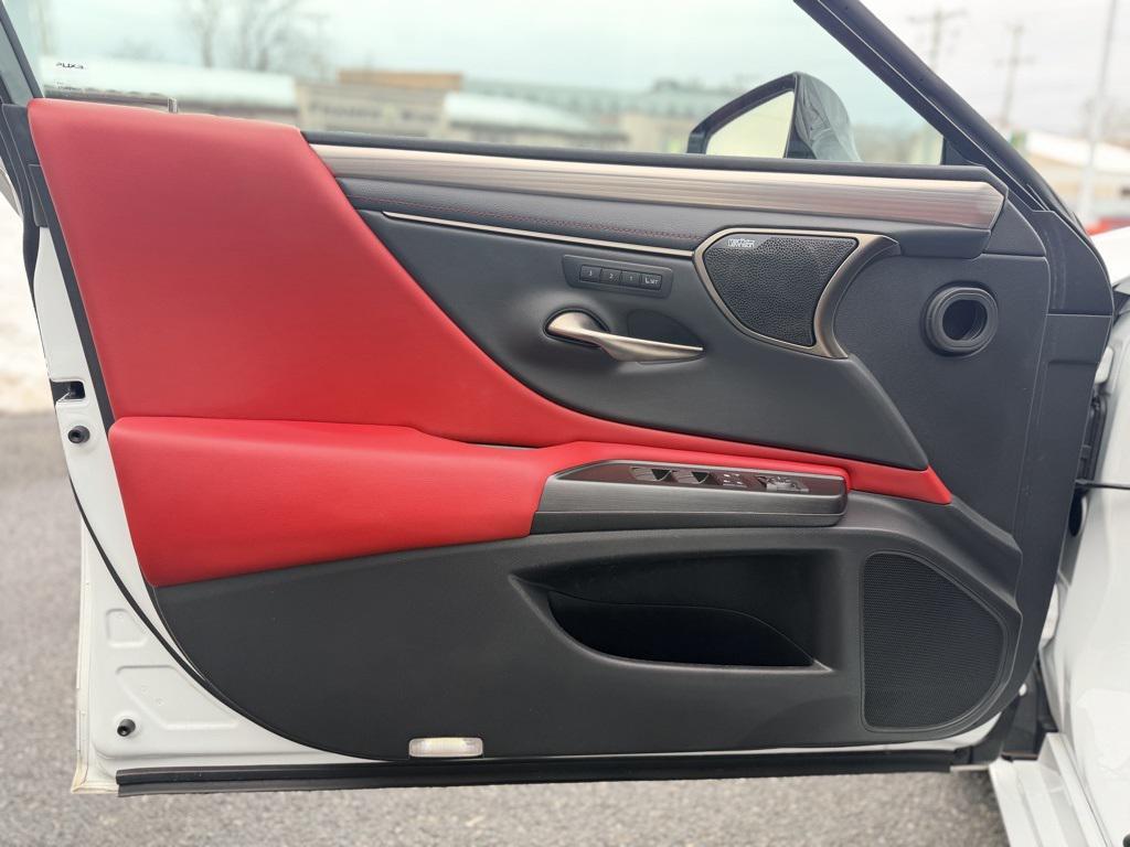 used 2019 Lexus ES 350 car, priced at $28,498