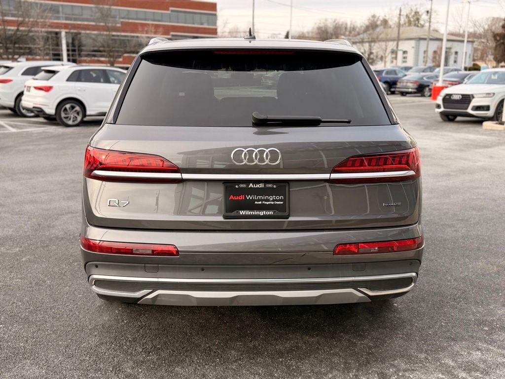 used 2023 Audi Q7 car, priced at $35,908