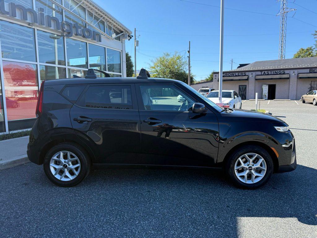 used 2022 Kia Soul car, priced at $14,494