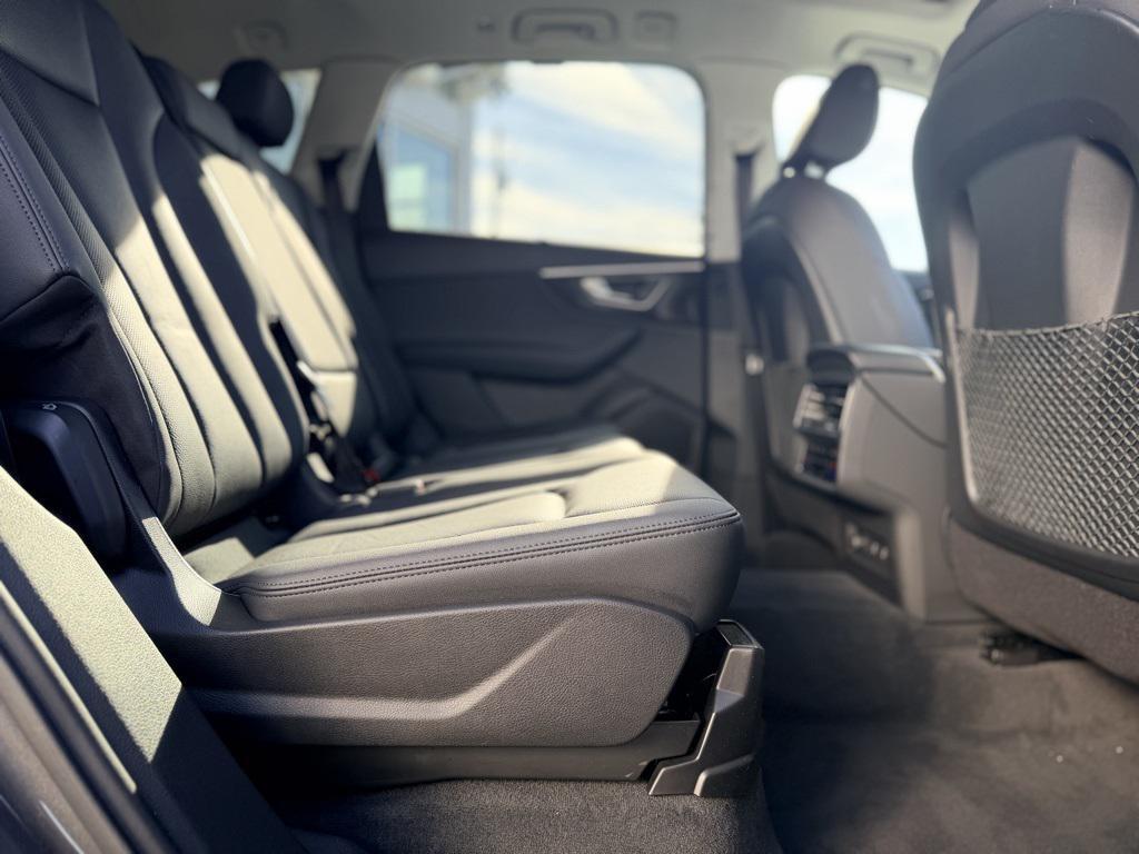 used 2023 Audi Q7 car, priced at $39,995