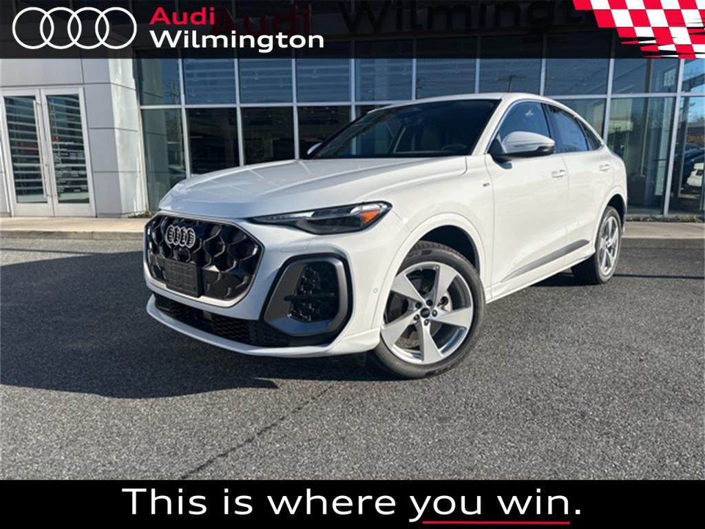 new 2025 Audi Q5 car, priced at $60,989
