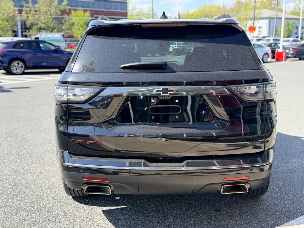used 2021 Chevrolet Traverse car, priced at $28,521