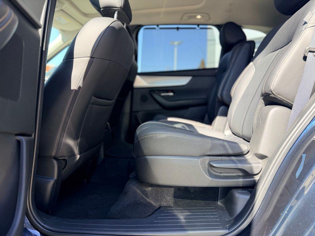 used 2024 Mazda CX-90 car, priced at $29,821