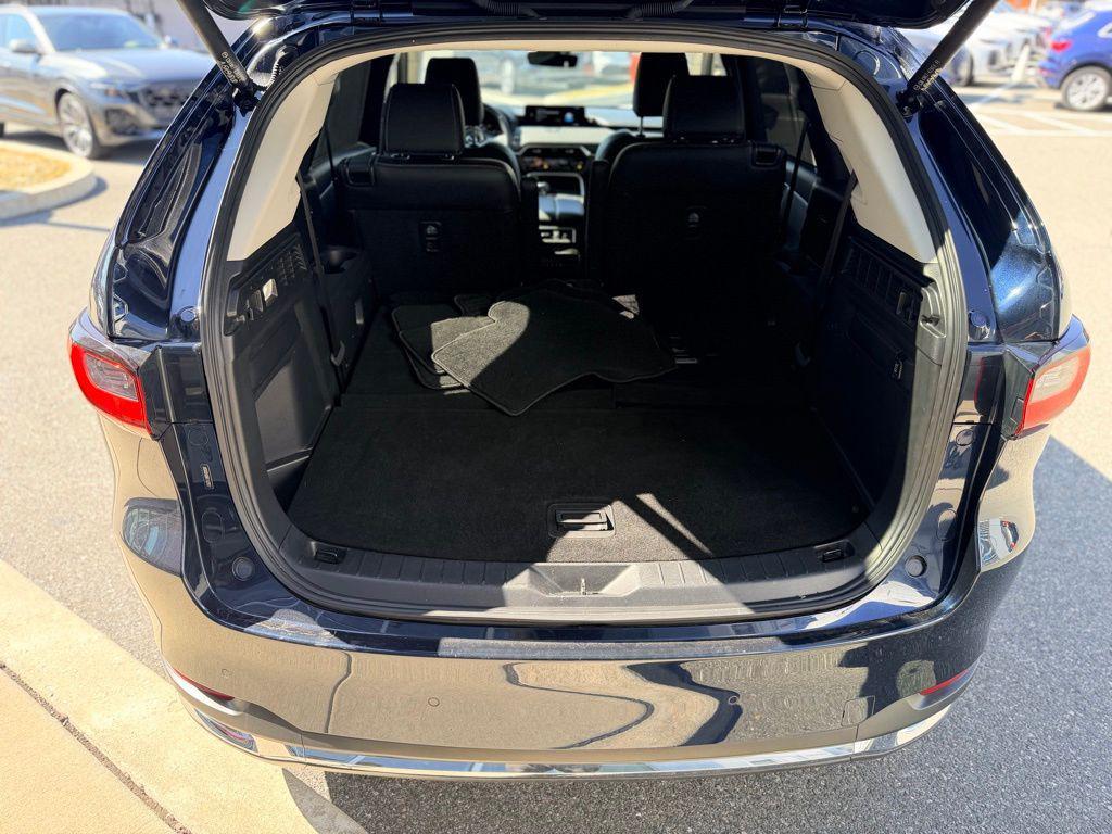 used 2024 Mazda CX-90 car, priced at $29,821