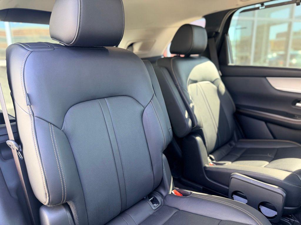 used 2024 Mazda CX-90 car, priced at $29,821