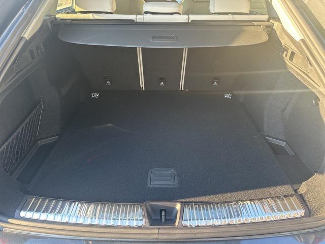 new 2025 Audi Q5 car, priced at $60,878