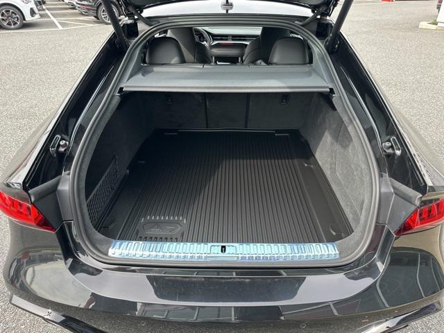 new 2026 Audi RS 7 car, priced at $156,745