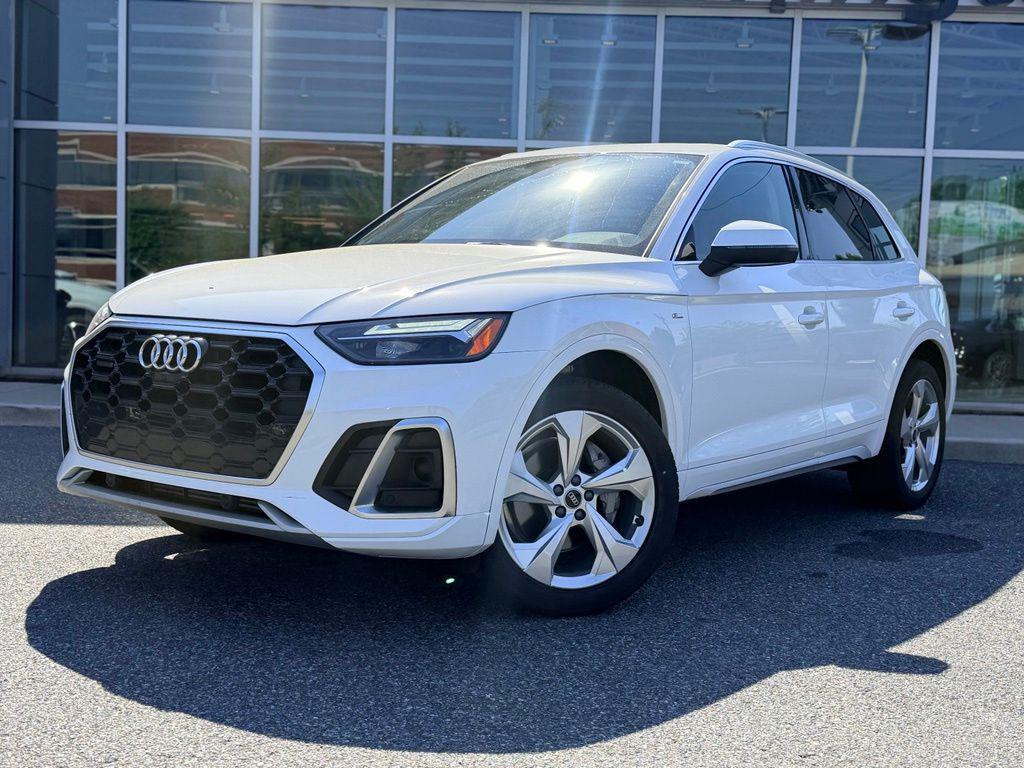 used 2023 Audi Q5 car, priced at $27,082
