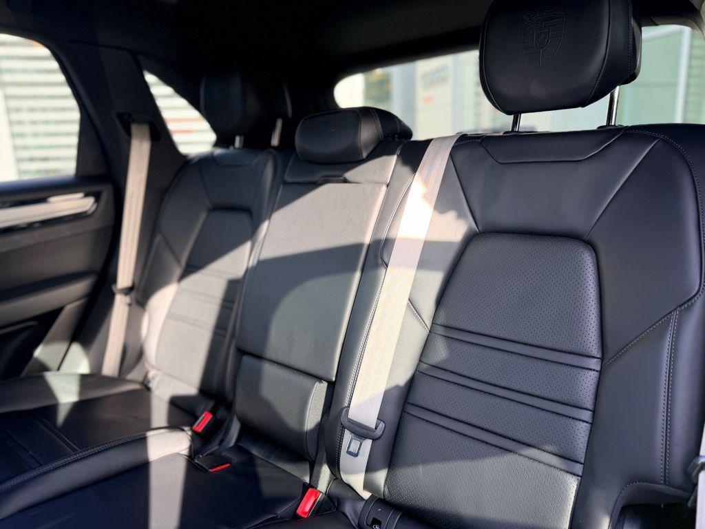used 2023 Porsche Cayenne car, priced at $59,915