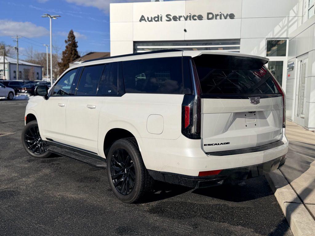 used 2024 Cadillac Escalade ESV car, priced at $95,876