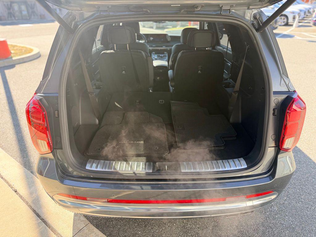 used 2023 Hyundai Palisade car, priced at $33,771