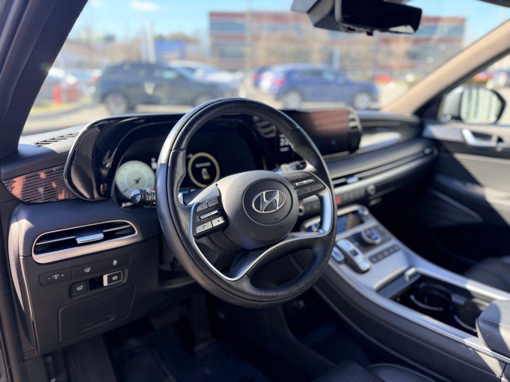 used 2023 Hyundai Palisade car, priced at $33,771