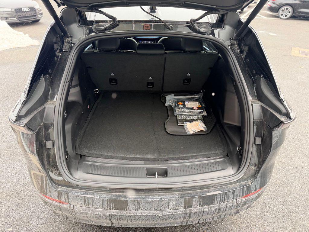 used 2025 Jeep Wagoneer S car, priced at $37,077