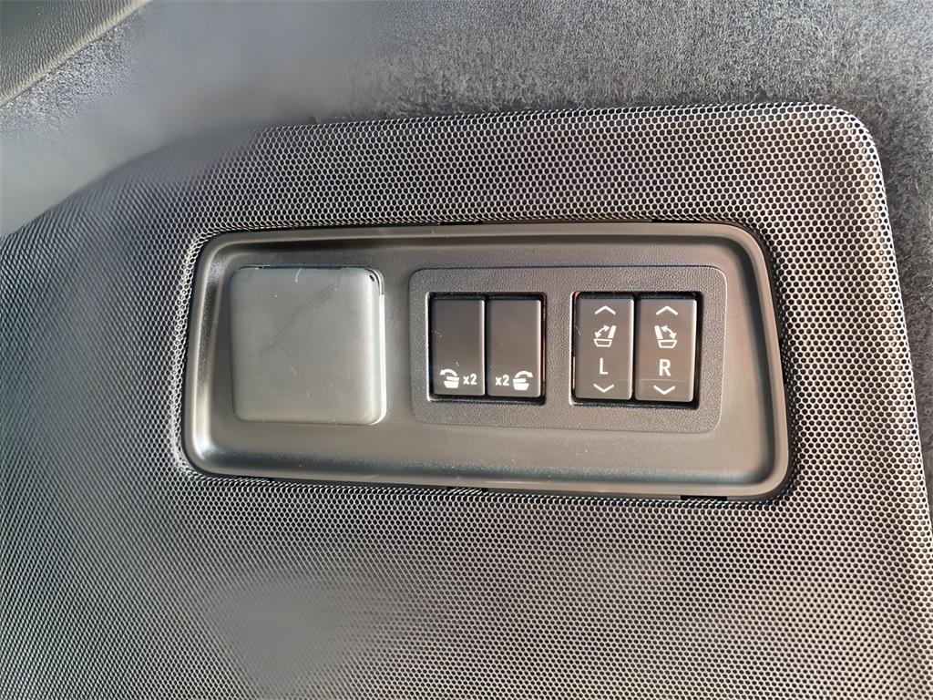 used 2021 Cadillac Escalade car, priced at $52,991