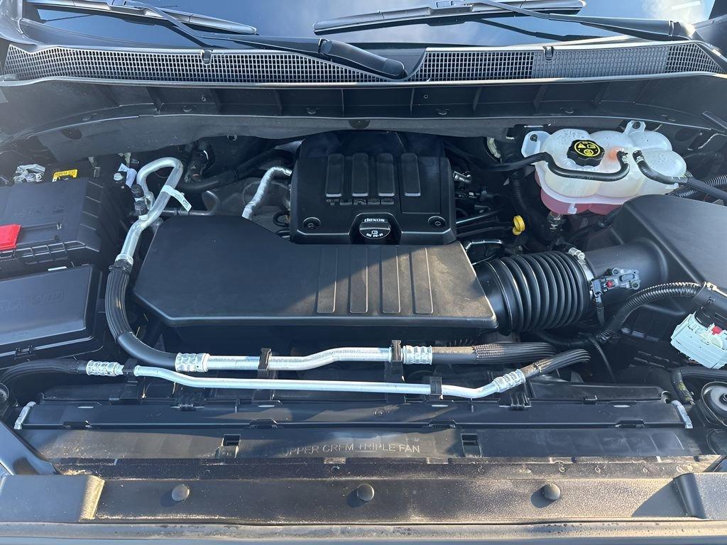 used 2024 Chevrolet Silverado 1500 car, priced at $39,991