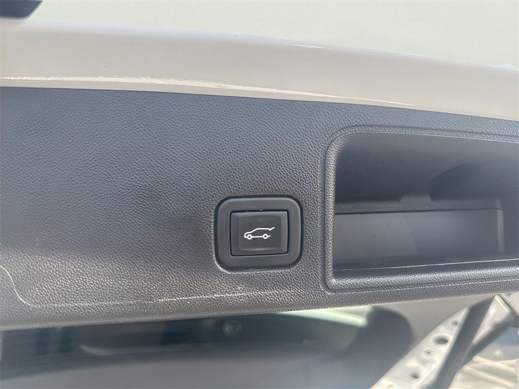 used 2024 GMC Terrain car, priced at $30,991