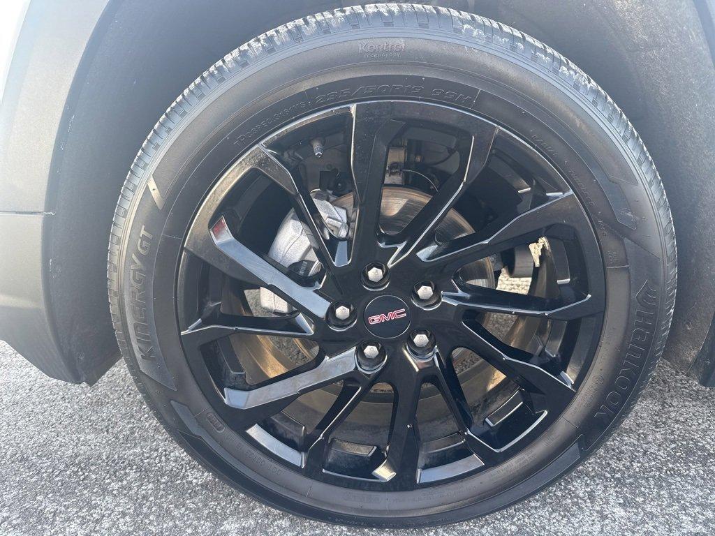 used 2024 GMC Terrain car, priced at $30,991