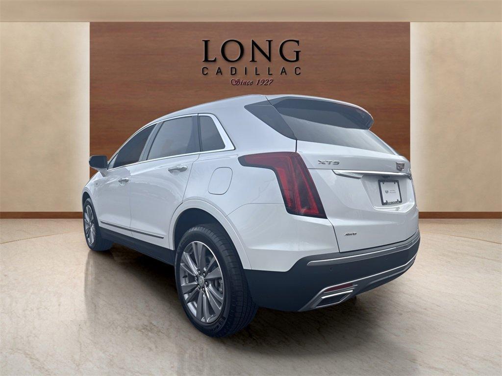 used 2025 Cadillac XT5 car, priced at $44,991