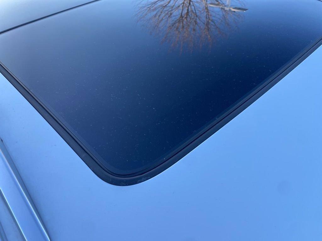 used 2023 Cadillac XT5 car, priced at $34,991