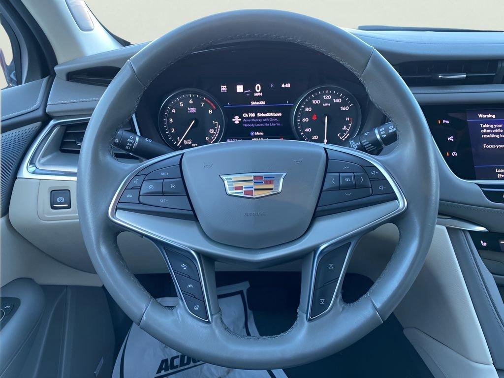 used 2023 Cadillac XT5 car, priced at $34,991