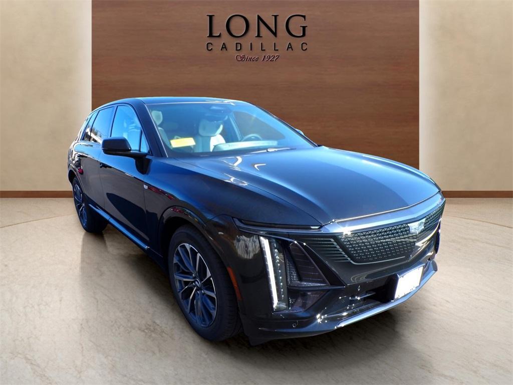 new 2025 Cadillac LYRIQ car, priced at $71,095