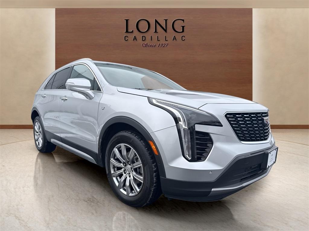 used 2022 Cadillac XT4 car, priced at $29,991