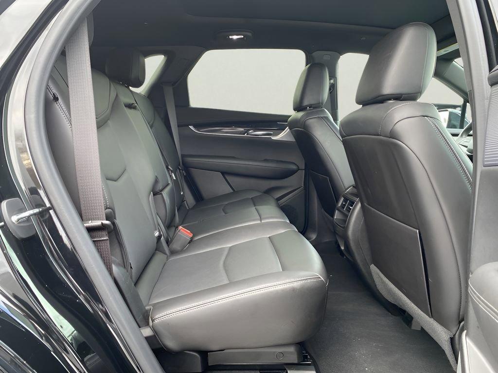 used 2022 Cadillac XT5 car, priced at $34,991