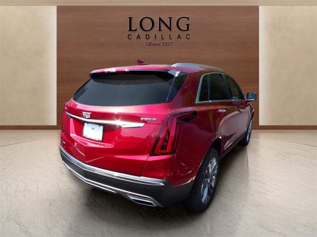 new 2025 Cadillac XT5 car, priced at $54,315