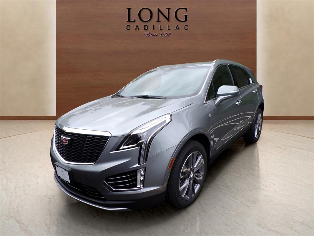 new 2025 Cadillac XT5 car, priced at $51,090