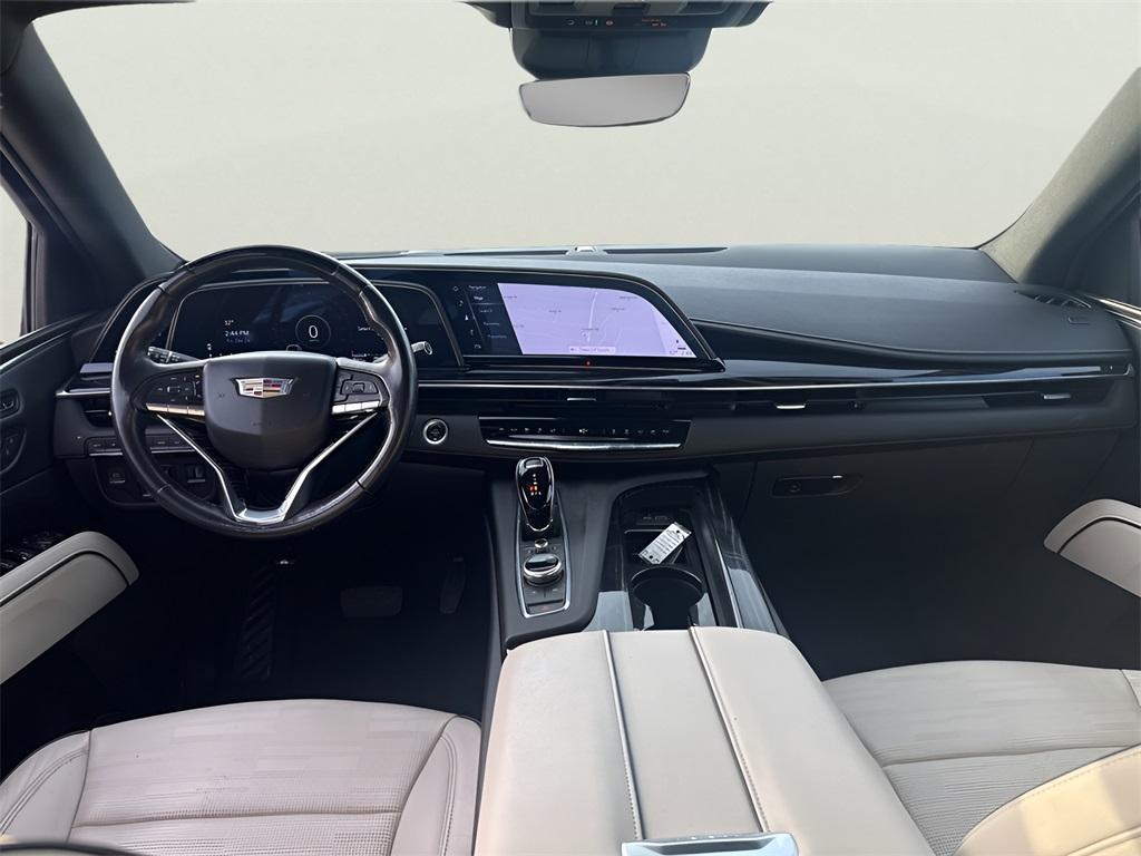 used 2022 Cadillac Escalade ESV car, priced at $66,991