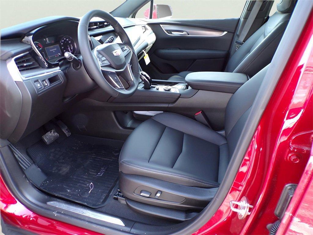 new 2026 Cadillac XT5 car, priced at $48,445