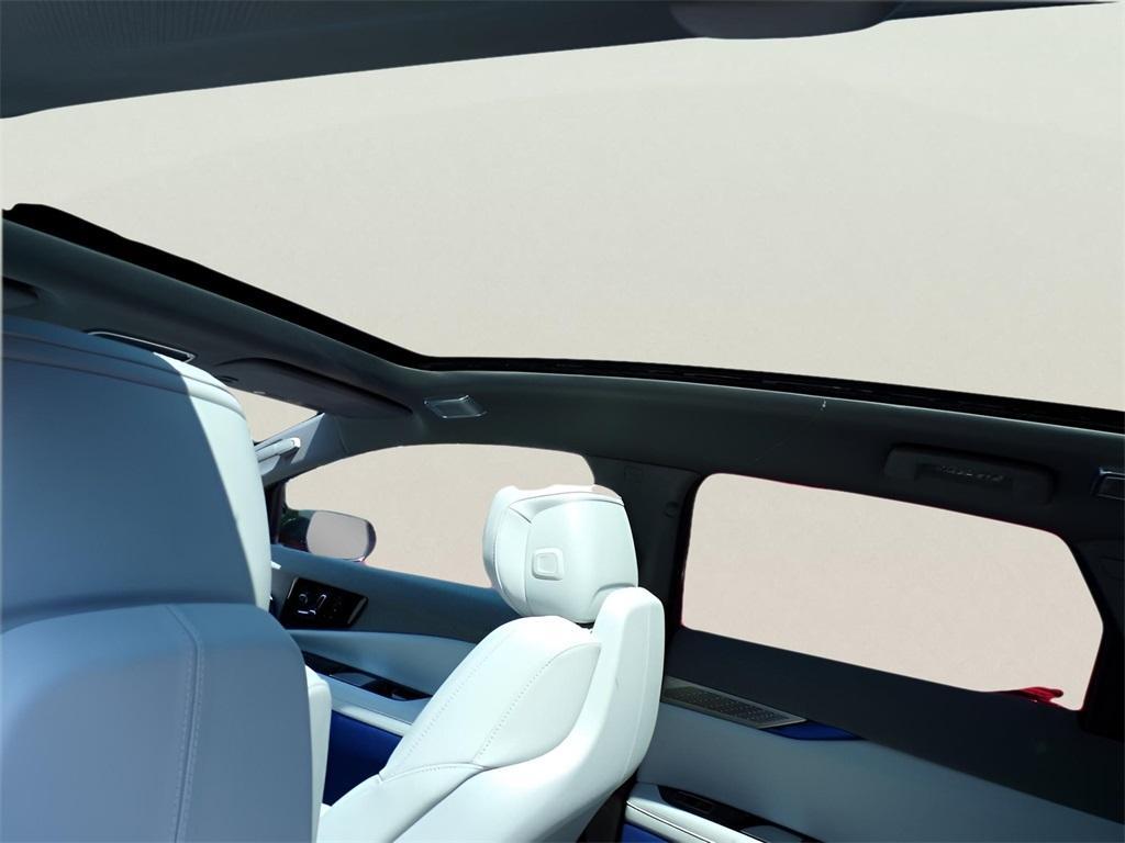 new 2025 Cadillac OPTIQ car, priced at $58,895