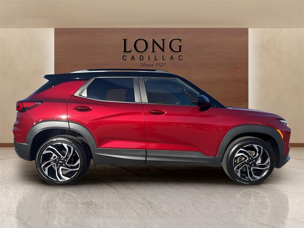 used 2025 Chevrolet TrailBlazer car, priced at $25,991