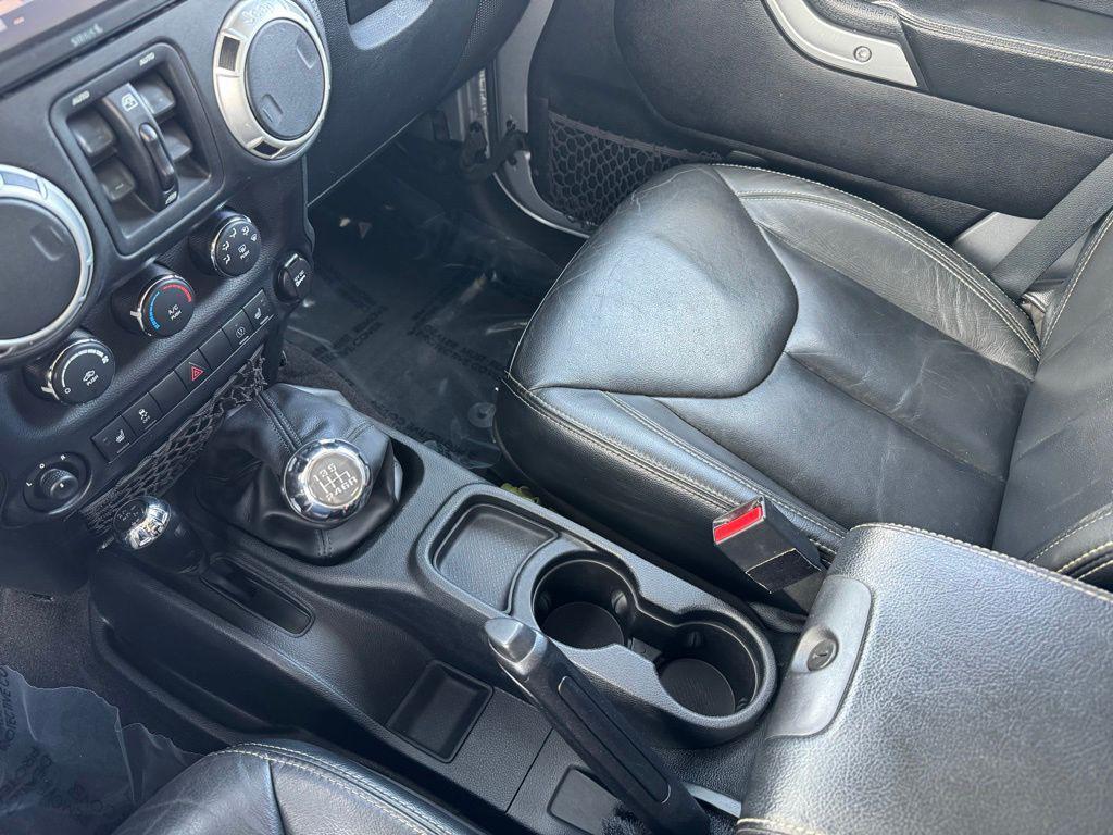 used 2015 Jeep Wrangler Unlimited car, priced at $21,399
