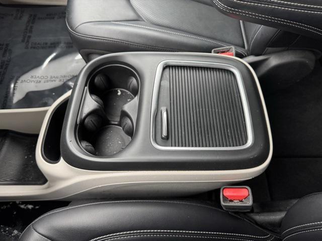 used 2024 Chrysler Pacifica car, priced at $26,699