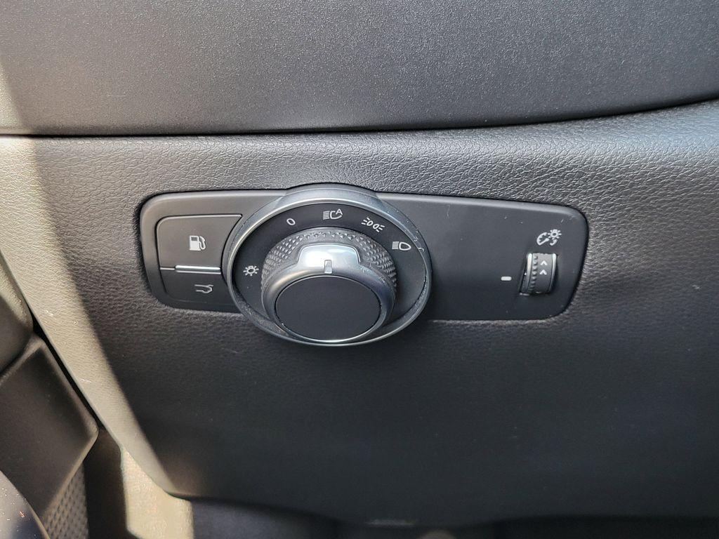 used 2024 Alfa Romeo Tonale car, priced at $28,900