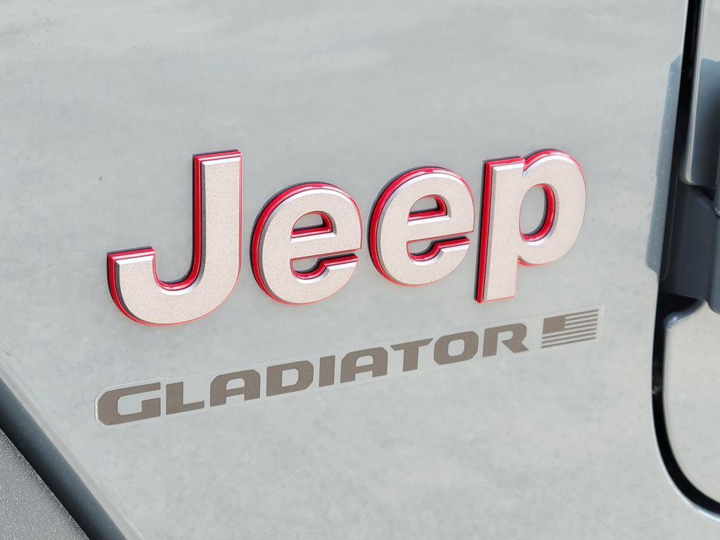 new 2026 Jeep Gladiator car, priced at $53,433